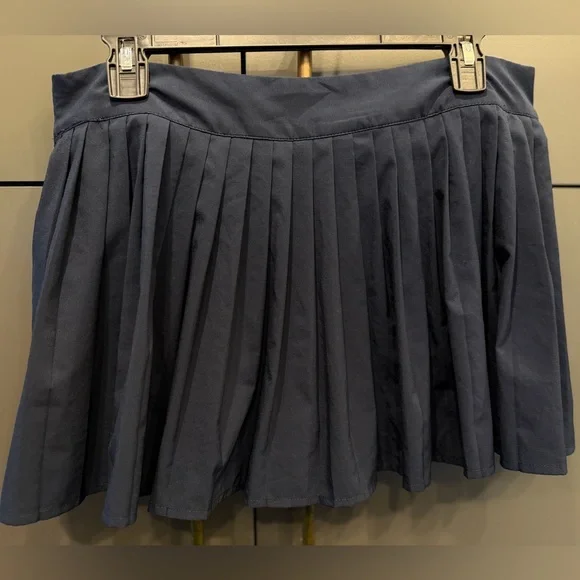 Lacoste Sport Pleated Tennis Skort – Navy – Women’s Size 40 (US 8) - Picture 3 of 5